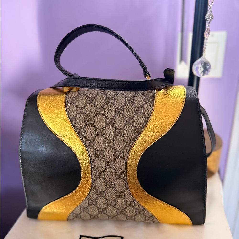 Gucci RARE Black, Gold & Beige GG Supreme Lion Face Bag PRICE DROP - Picture 3 of 14
